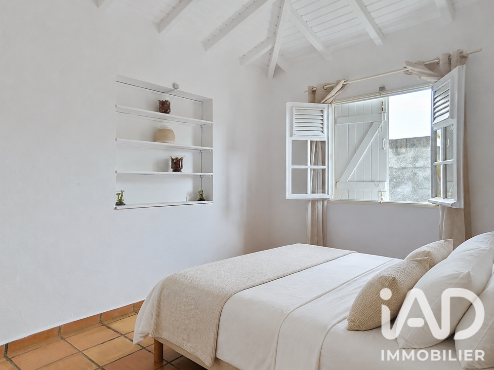 à vendre  Maison Sainte-Rose (97115)