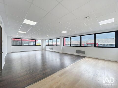   Location Local d'activités 270 m&sup2; 