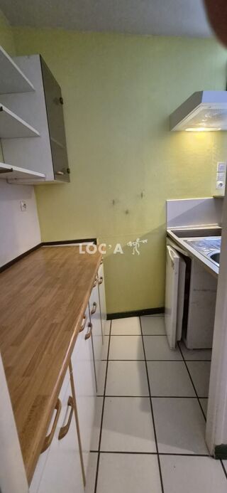  Appartement à louer 2 pièces 33 m²