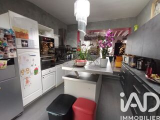  Appartement � vendre 4 pi�ces 130 m�