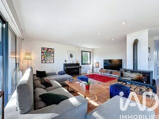  Maison � vendre 8 pi�ces 242 m�