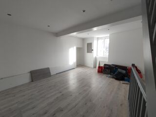  Maison à louer 2 pièces 60 m²