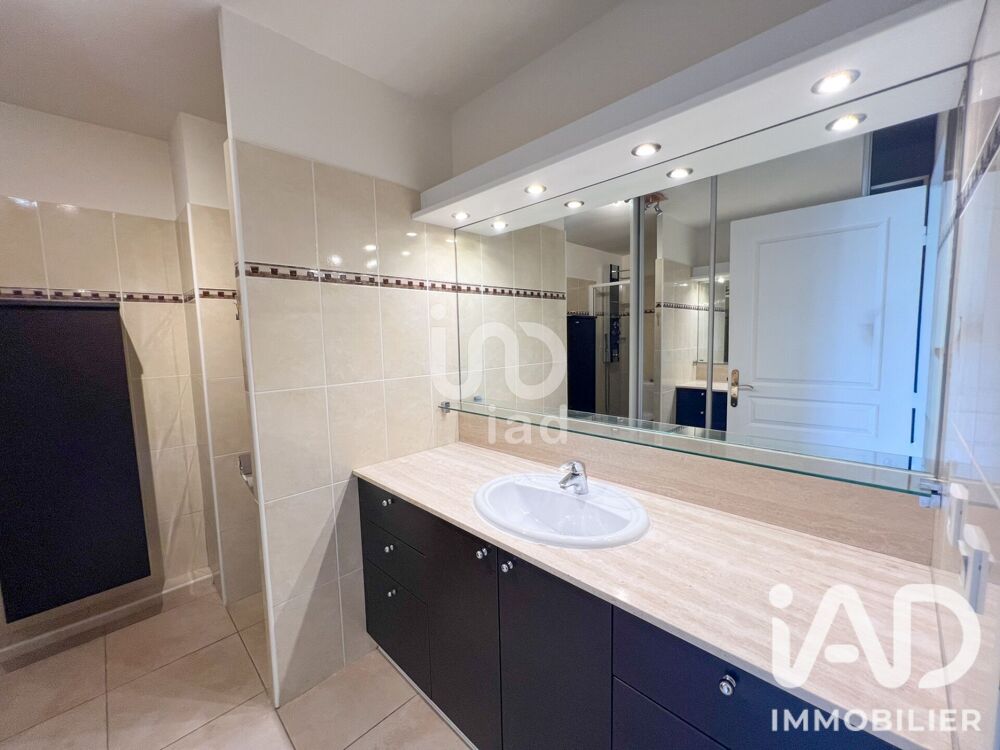 à vendre  Appartement Saint-Raphaël (83700)