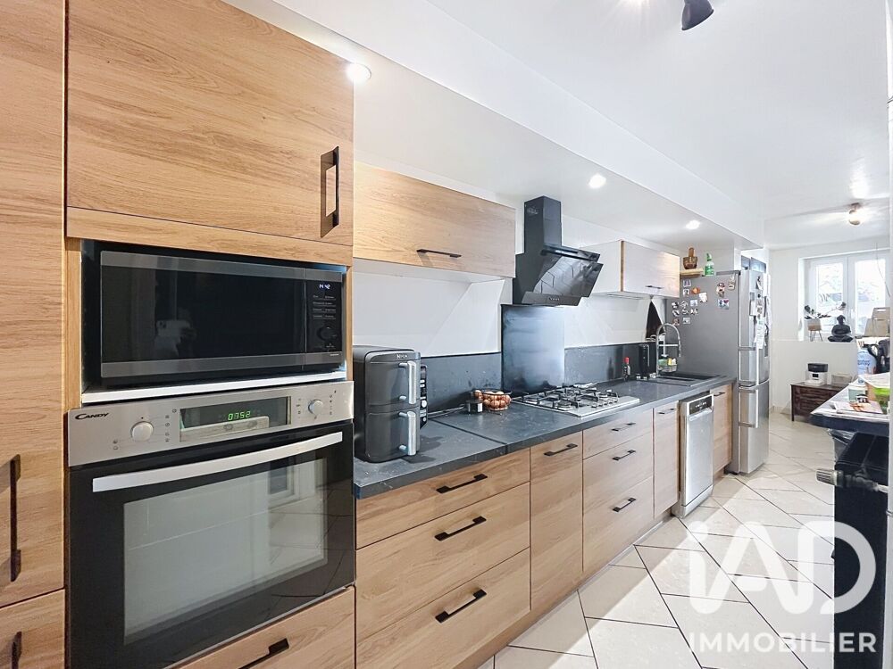 Vente Maison de village 9 pièces