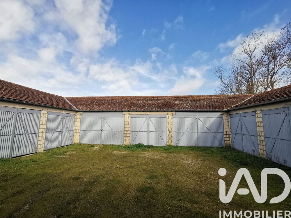 Vente Parking/Garage Vente Garage 315 m&sup2; Saintes