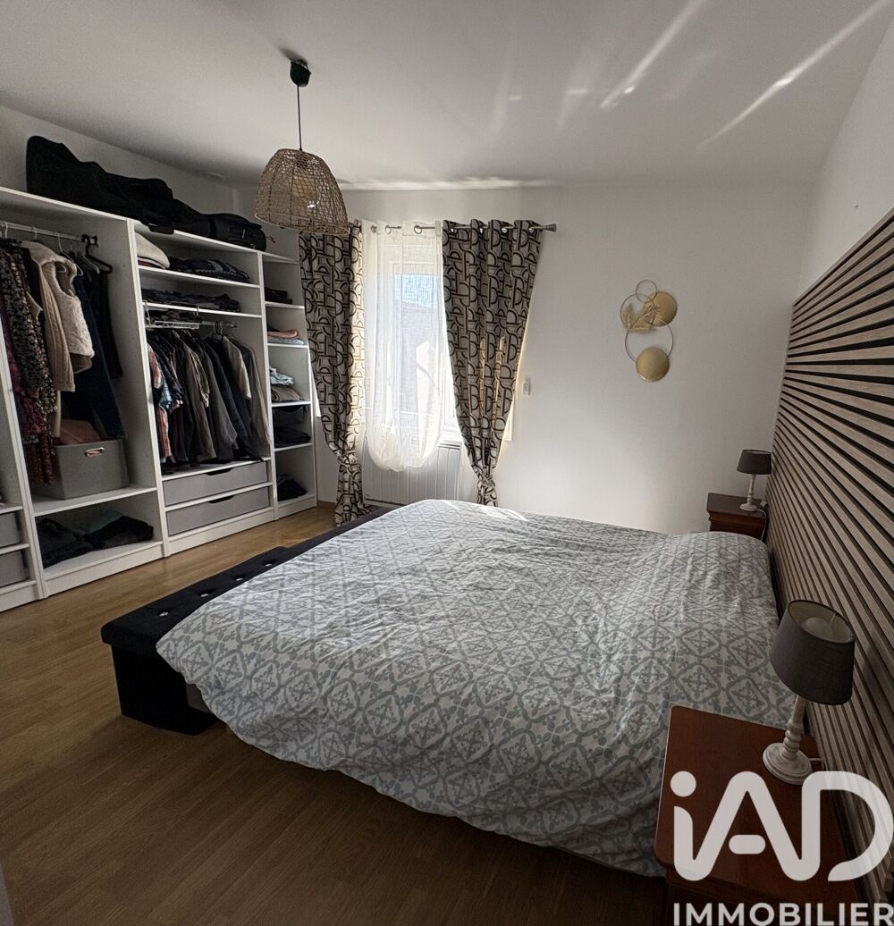 vente Maison - 5 pièce(s) - 120 m² Roézé-sur-Sarthe (72210)