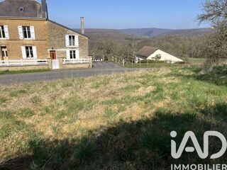  Terrain à vendre 696 m²