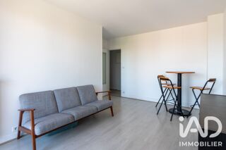  Appartement à louer 3 pièces 53 m²