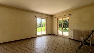  Maison  vendre 6 pices 245 m