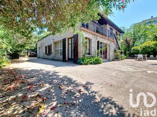  Maison à vendre 10 pièces 188 m²