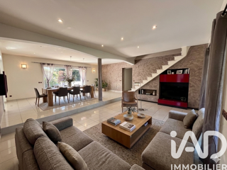  Maison � vendre 6 pi�ces 196 m�