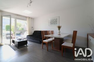  Appartement à louer 3 pièces 64 m²