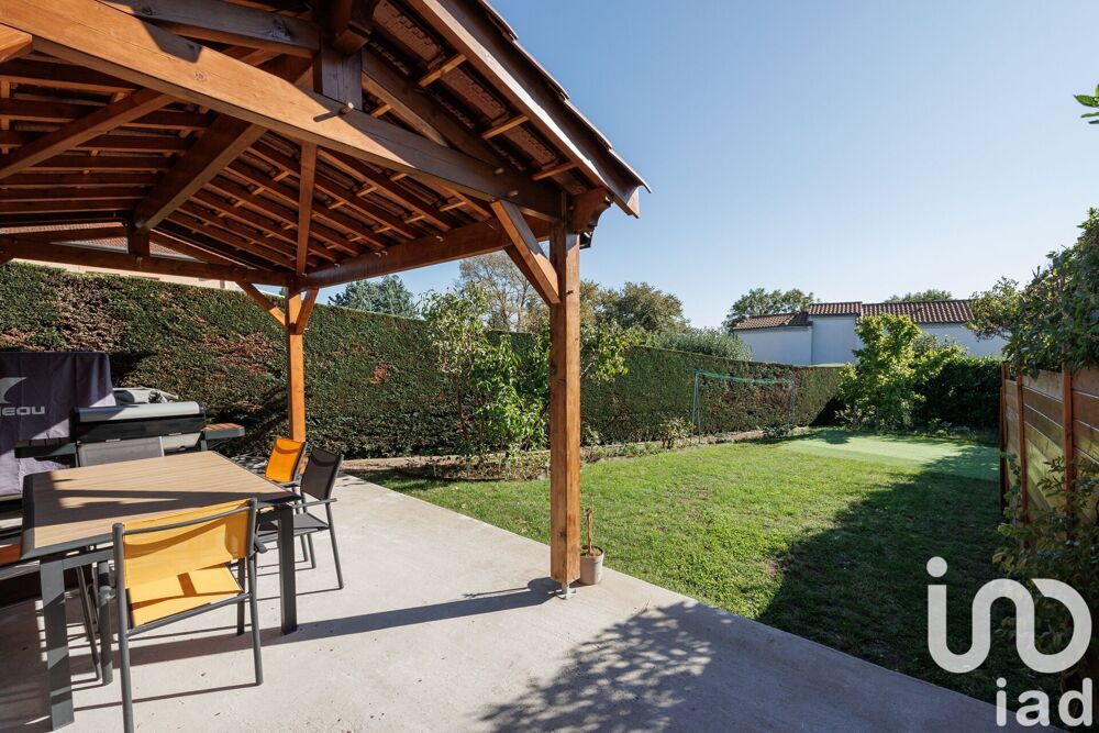Vente Maison Vente Maison de village 5 pièces Saint-genis-les-ollières