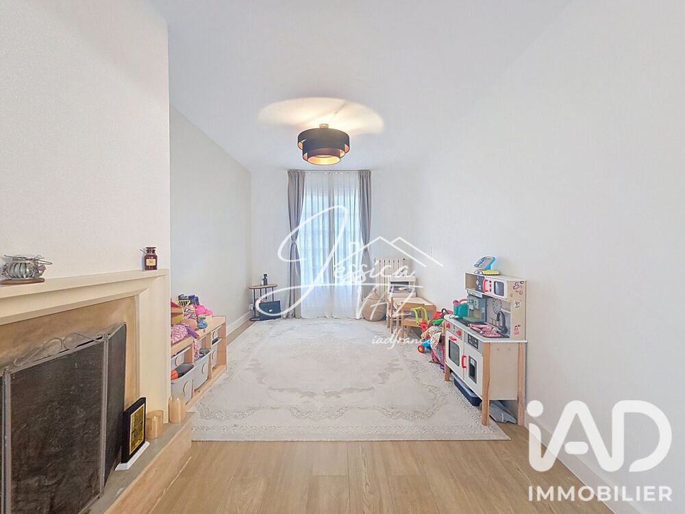 Vente Maison Vente Maison traditionnelle 9 pièces Dammartin-en-goële