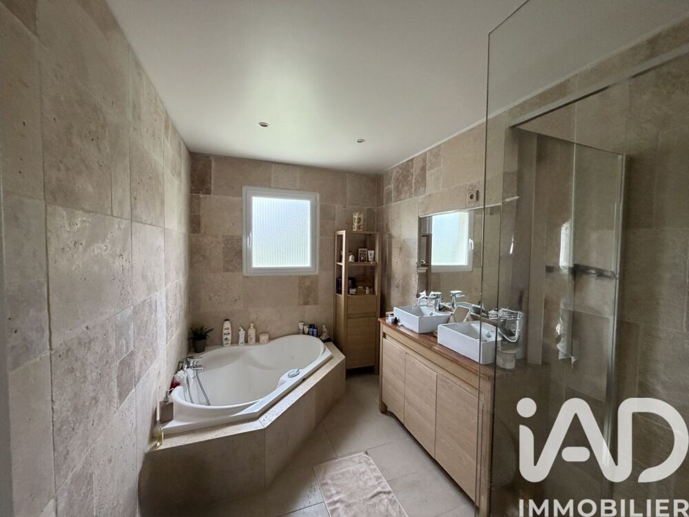 à vendre  Maison Parentis-en-Born (40160)
