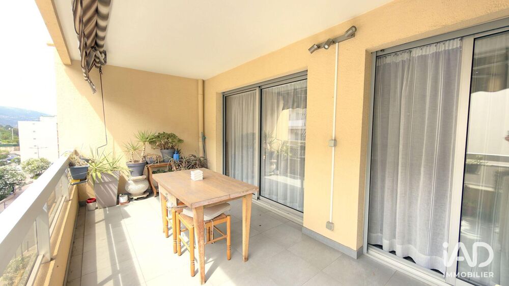 vente Appartement - 3 pièce(s) - 68 m² Saint-Laurent-du-Var (06700)