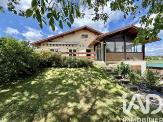 Maison � vendre 9 pi�ces 242 m�