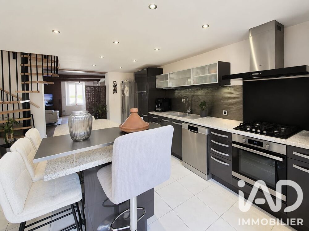 Vente Maison Vente Maison de village 6 pièces Fagnon
