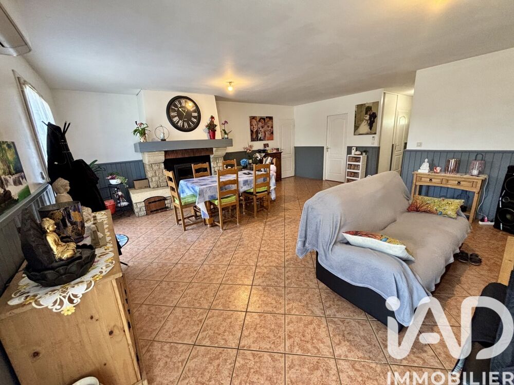 Vente Maison Vente Maison traditionnelle 5 pièces Saint-seurin-de-bourg