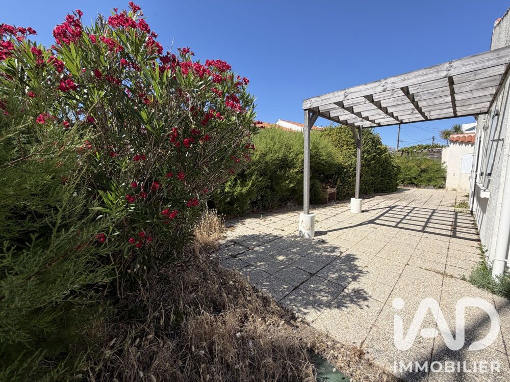 Vente Maison Vente Maison traditionnelle 5 pièces Les sables-d'olonne