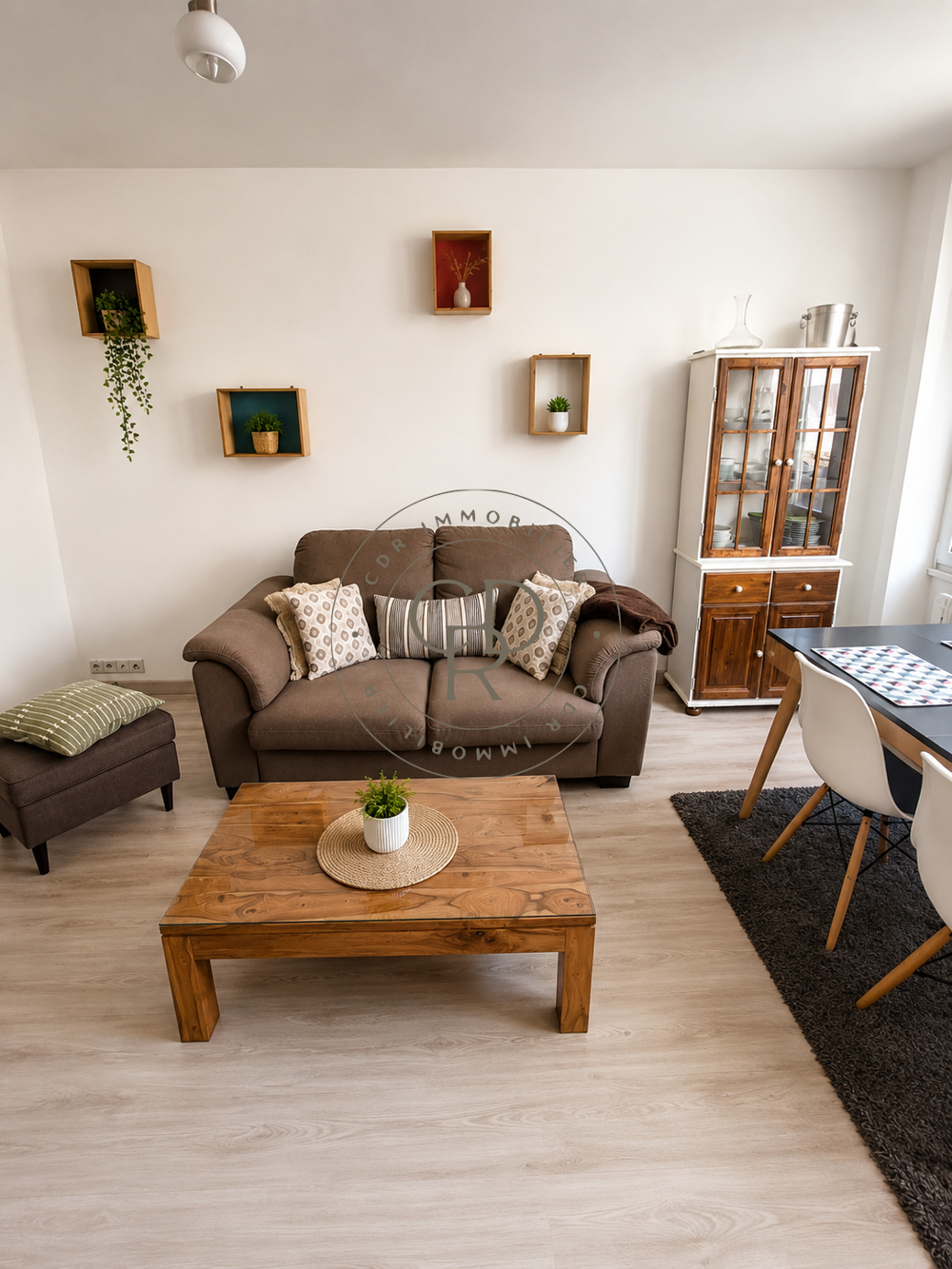 Appartement T2 + combles aménageables - Parking - Reims Centre