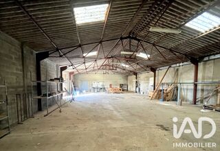  Parking / Garage à vendre 550 m²