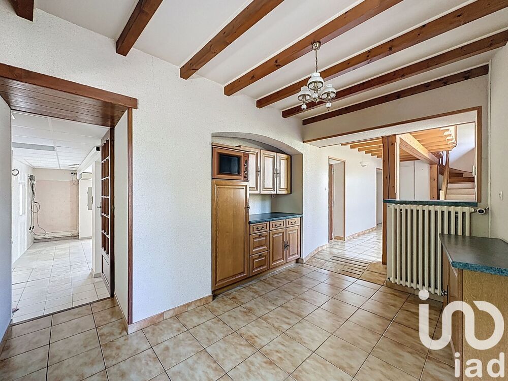 Vente Maison 6 pièces 235 m² - Vue 2