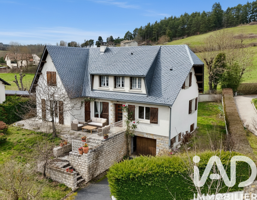 Vente Maison Vente Maison/villa 7 pièces Le malzieu-ville