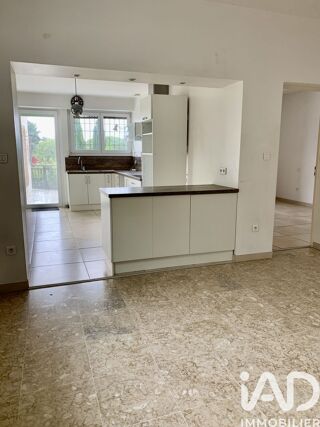  Maison à louer 5 pièces 176 m²