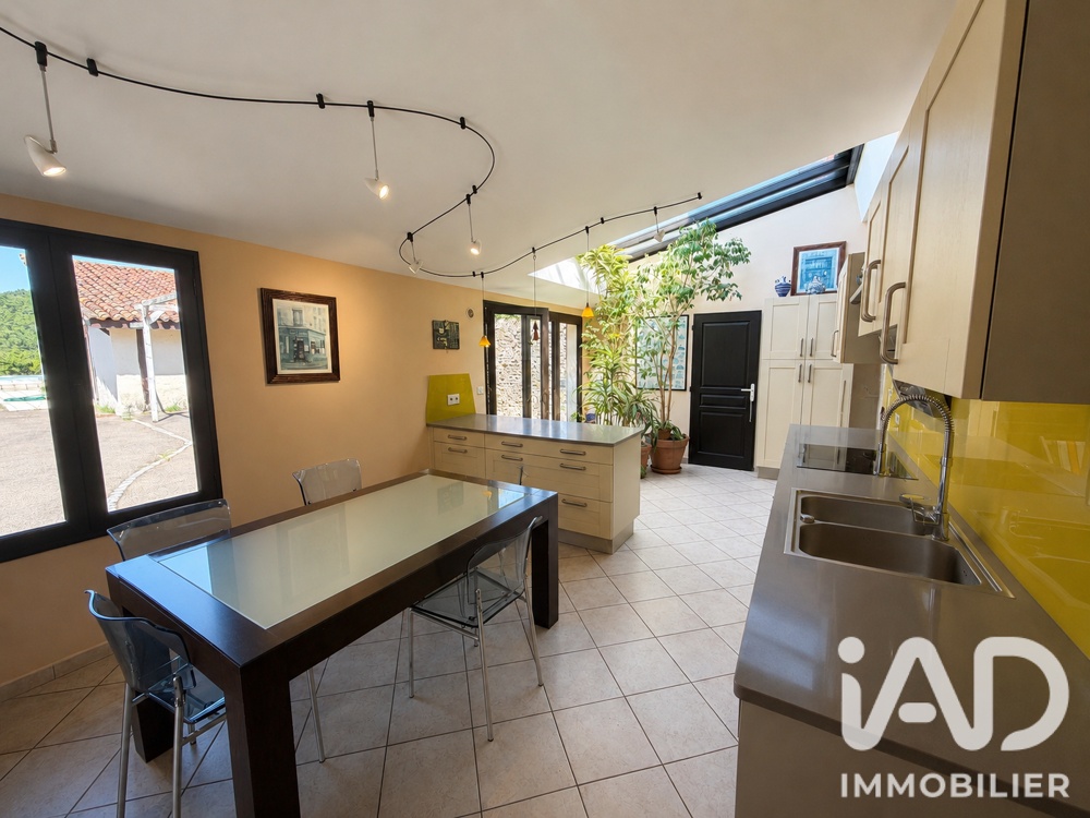 Vente Maison de ville 11 pièces