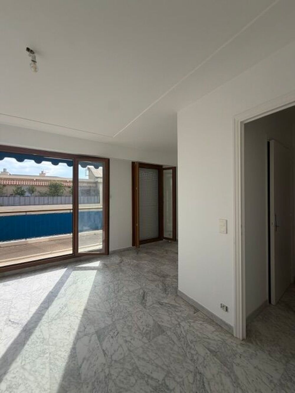 Location Appartement LOCATION VIDE - STUDIO NEUF Beaulieu sur mer