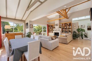  Maison à vendre 9 pièces 210 m²