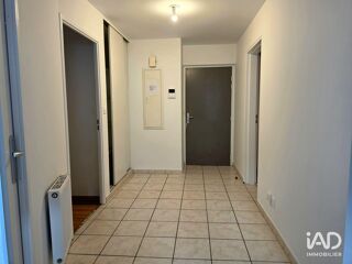  Appartement à louer 4 pièces 86 m²