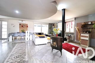  Maison � vendre 8 pi�ces 210 m�