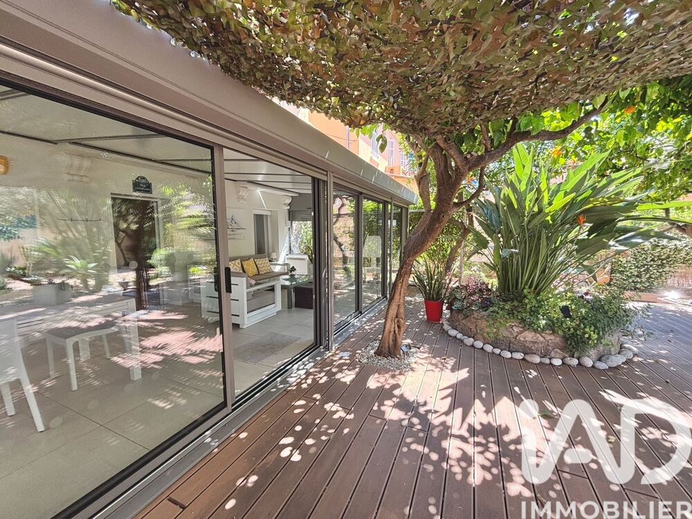 Vente Maison Vente Maison/villa 8 pièces Hyères