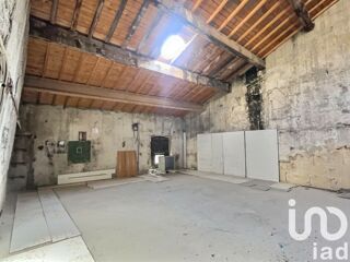  Immeuble à vendre 390 m²