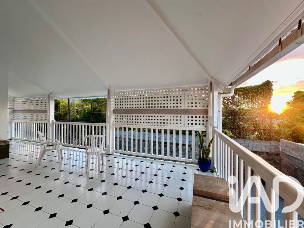 vente Maison - 5 pièce(s) - 170 m² Sainte-Marie (97438)