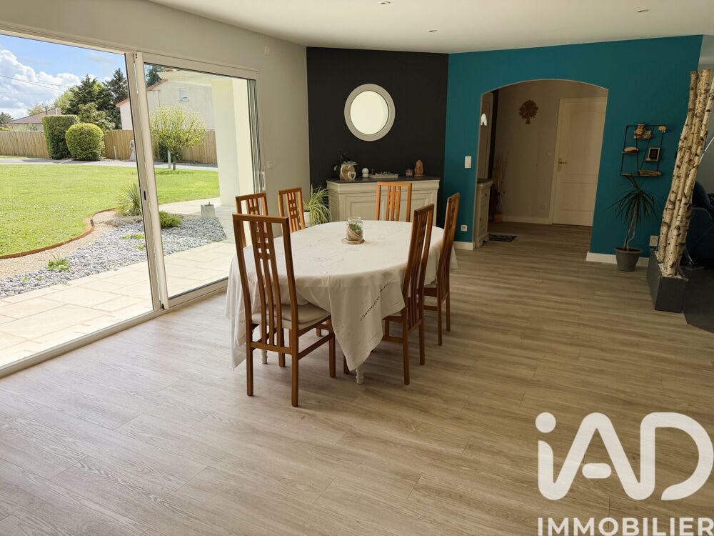 Vente Maison Vente Maison d'architecte 8 pièces Pompaire