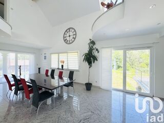  Maison à vendre 15 + pièces 455 m²