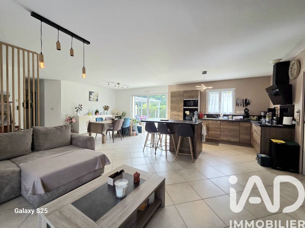 vente Maison - 6 pièce(s) - 140 m² Dissay (86130)