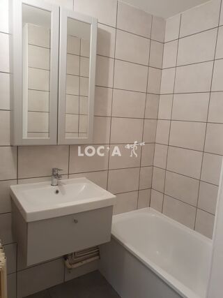  Appartement à louer 2 pièces 50 m²