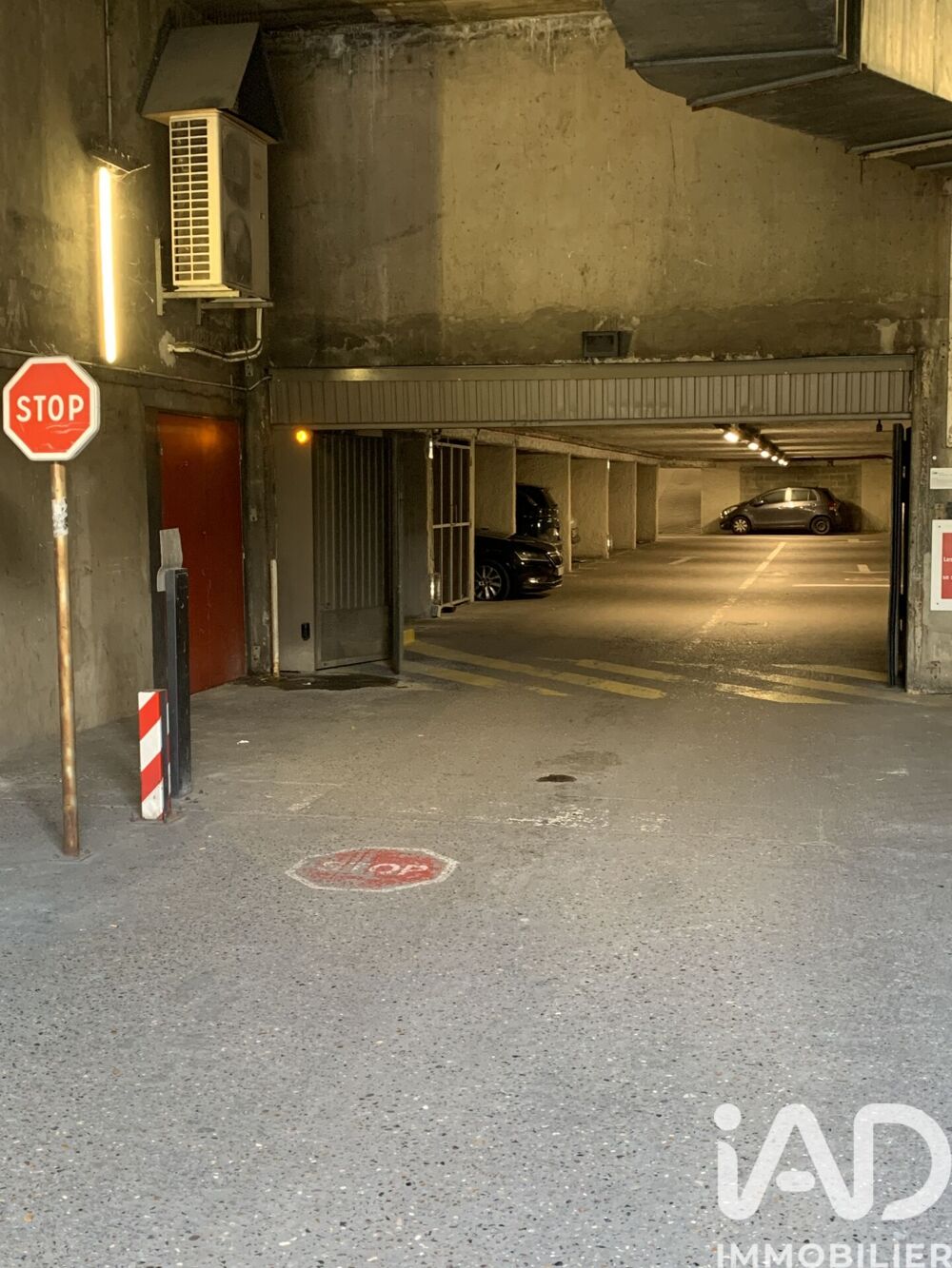 Vente Parking/Garage Vente Parking 12 m&sup2; Paris 20