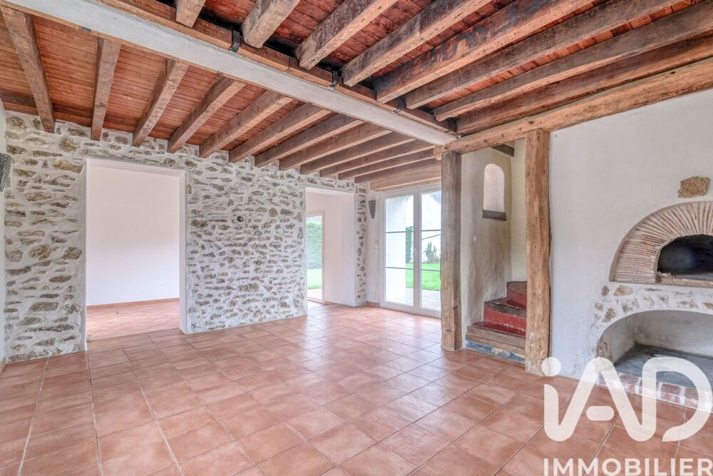 Vente Maison Vente Maison/villa 7 pièces Sancy