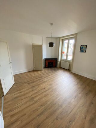  Appartement � louer 2 pi�ces 55 m�