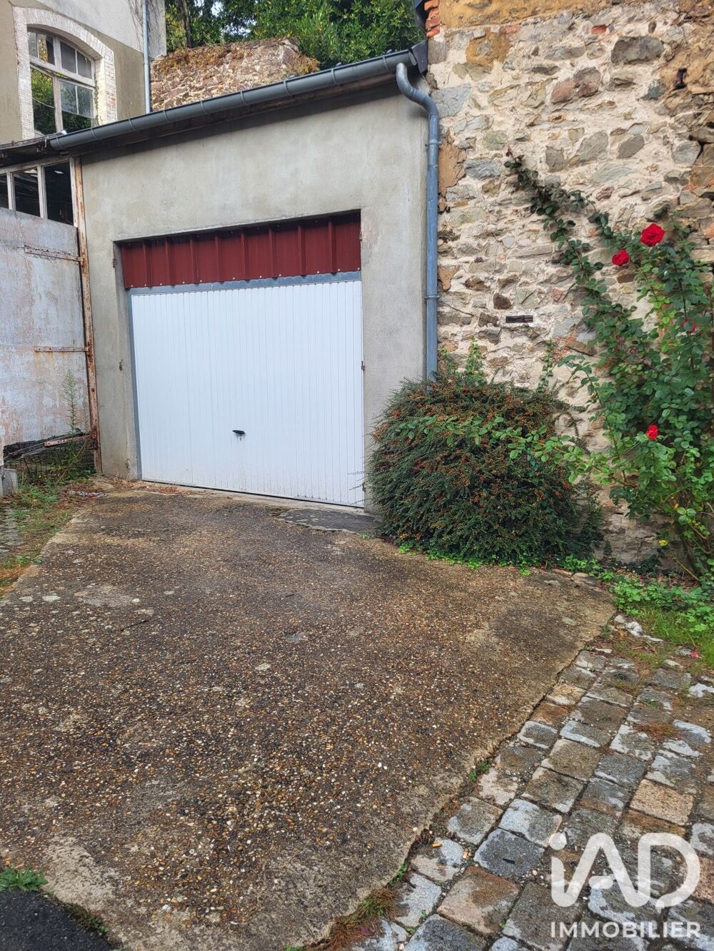 Vente Parking/Garage Vente Garage 24 m&sup2; Sillé-le-guillaume