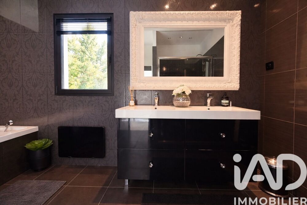 à vendre  Maison La Cadière-d'Azur (83740)