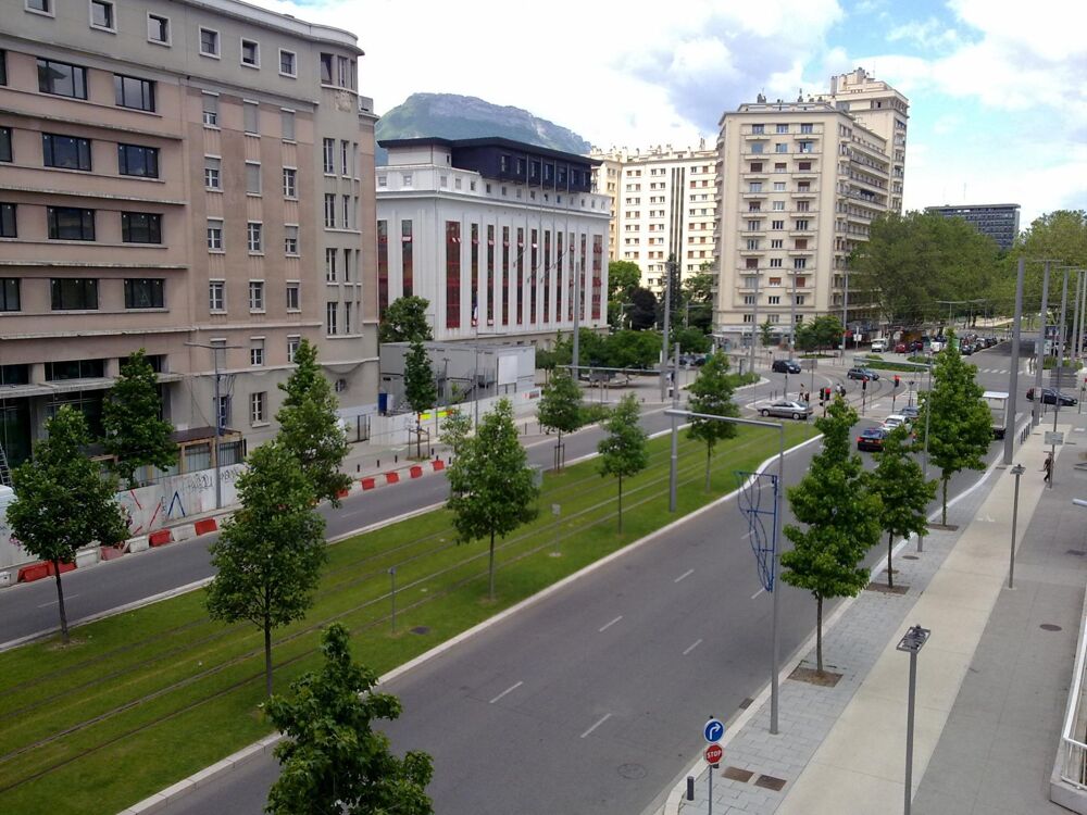 location Appartement - 2 pièce(s) - 49 m² Grenoble (38000)