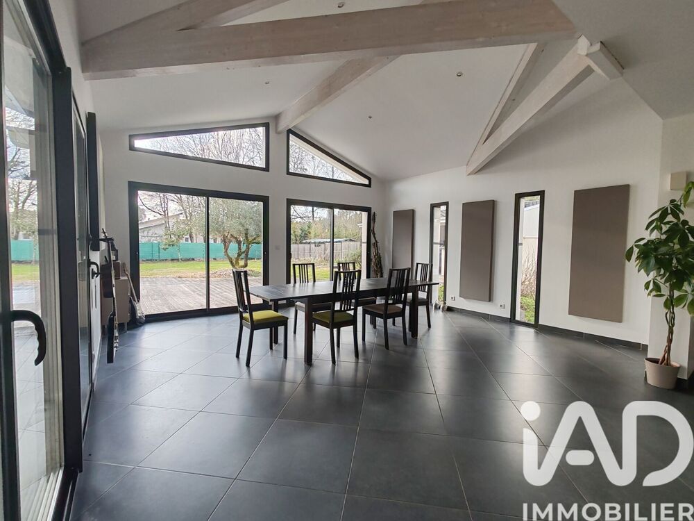 Vente Maison Vente Maison/villa 6 pièces Pessac