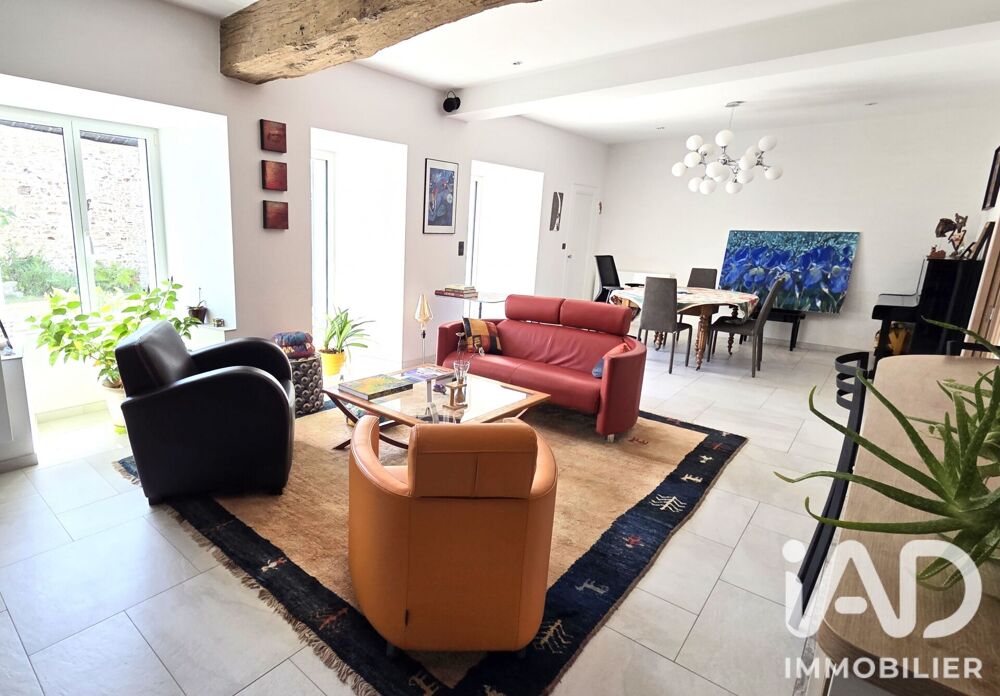 Vente Maison Vente Maison de village 8 pièces Longuenée-en-anjou