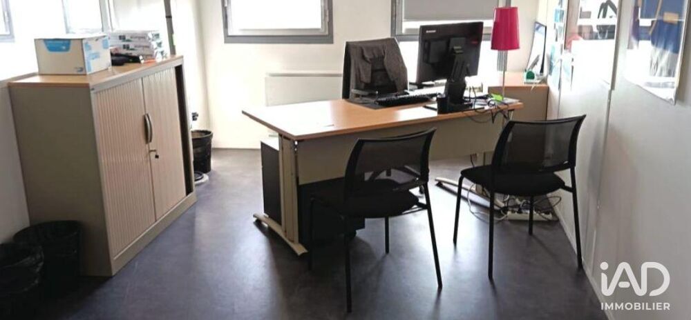   Vente Bureaux 237 m&sup2; Montigny-le-bretonneux
